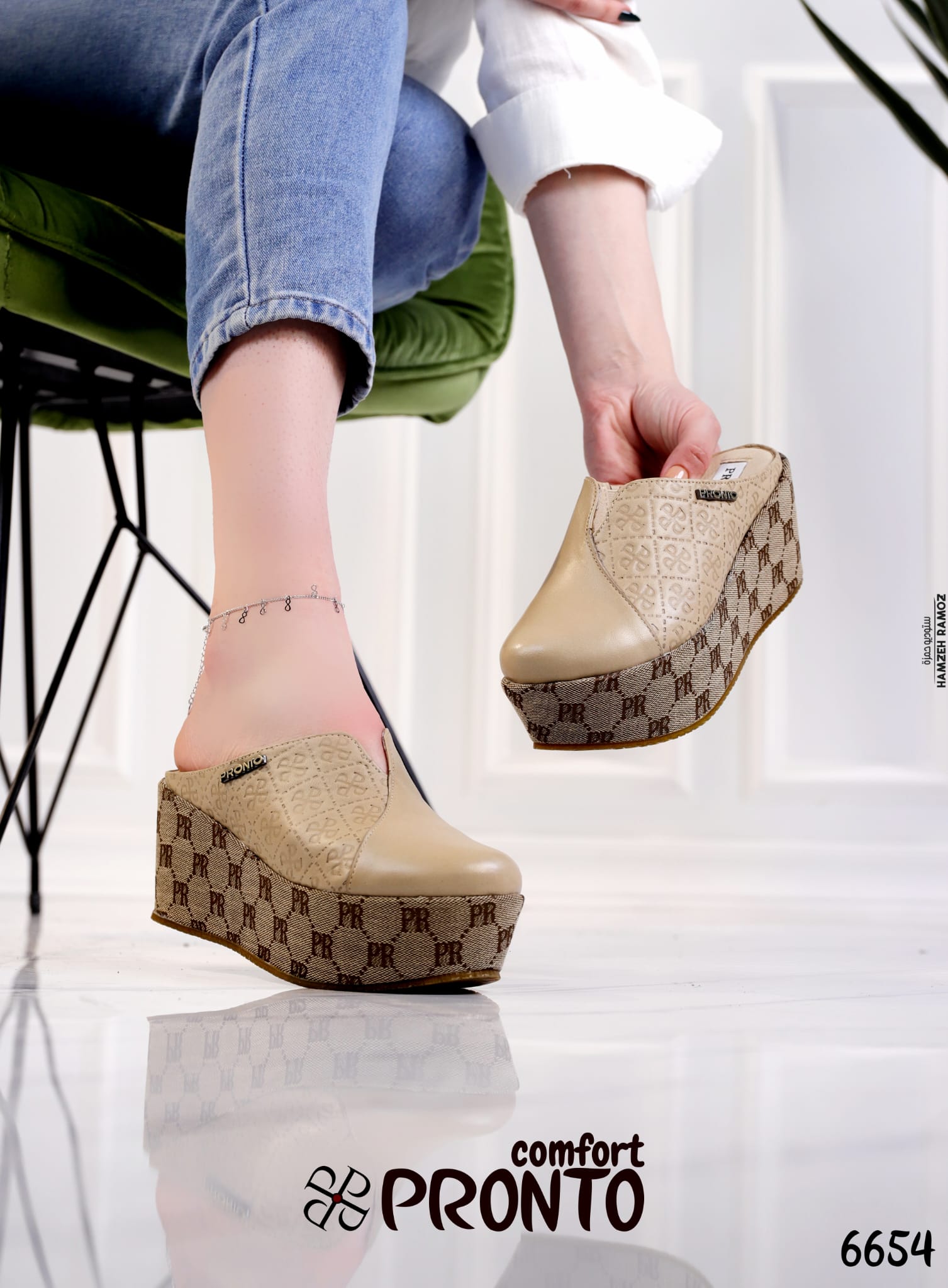 Simone Dusk - Image 3